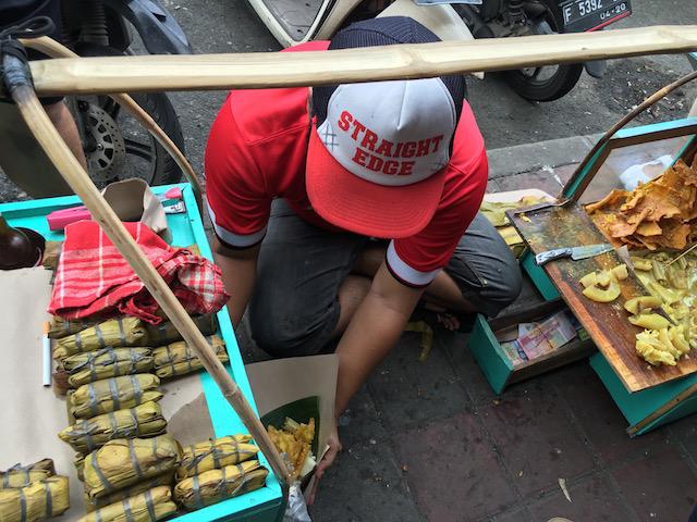  7 Kuliner Legendaris di Gang Aut, Suryakencana, Bogor