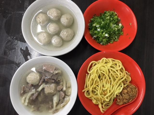  Coba Deh Bakso Akiaw 99