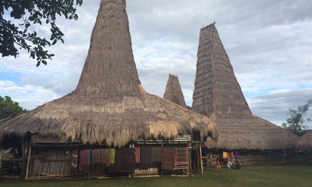  Perlu SOP Penanganan Kebakaran di Kampung Adat