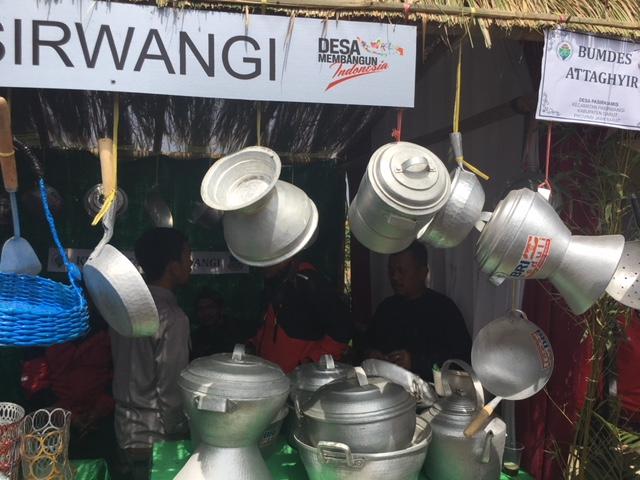  Oleh-Oleh Unik dari Desa Pasirkiamis
