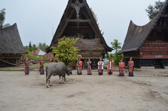  Menengok Warisan Raja Sidauruk