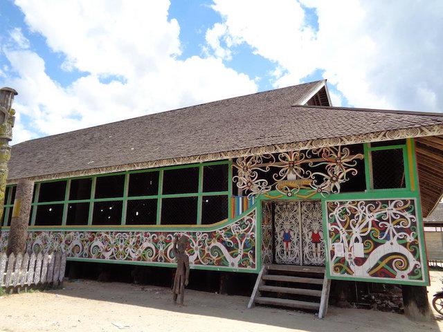  Lamin Adat di Perbatasan Ternyata Menarik Kunjungan Wisman