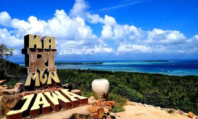  Ratusan Wisatawan Tertahan di Karimun Jawa