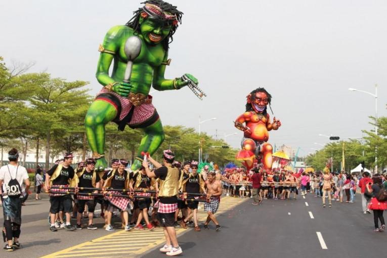  Saatnya Menonton Ogoh-Ogoh dan Menikmati Nyepi di Bali