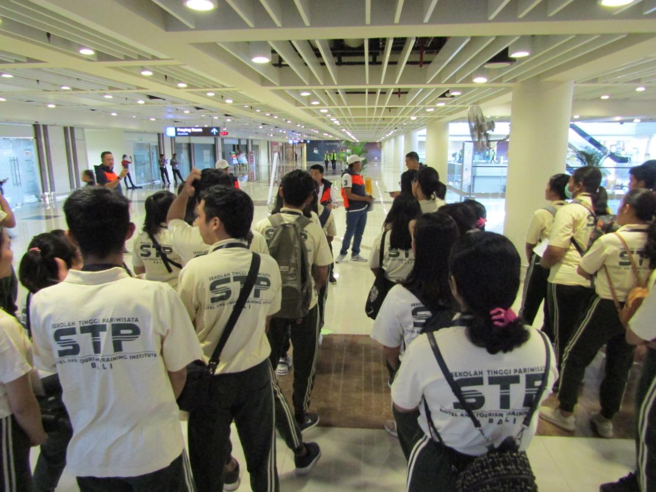  Simulasi Prosedur Layanan Wisatawan saat Ngurah Rai Ditutup