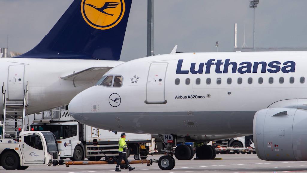 Lufthansa akan PHK 22.000 Karyawan