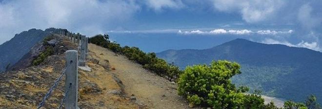  Pendakian Gede Pangrango Dibuka Kembali