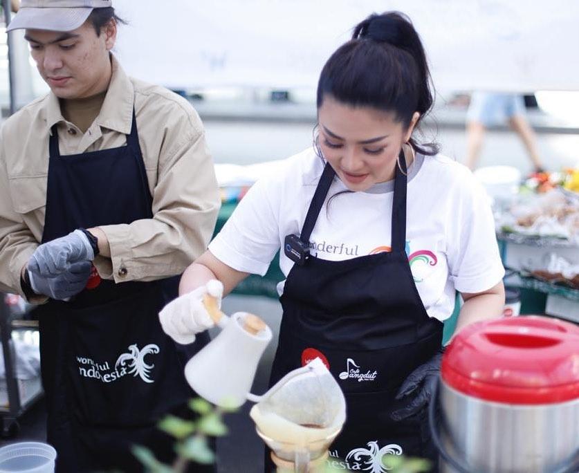  Dangdut Menerobos Amerika