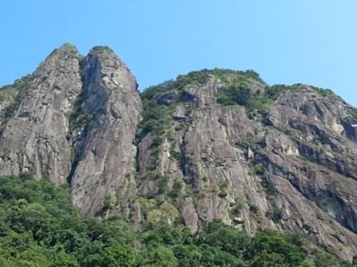  Pendakian Gunung Parang, Bongkok, dan Lembu Ditutup Sementara