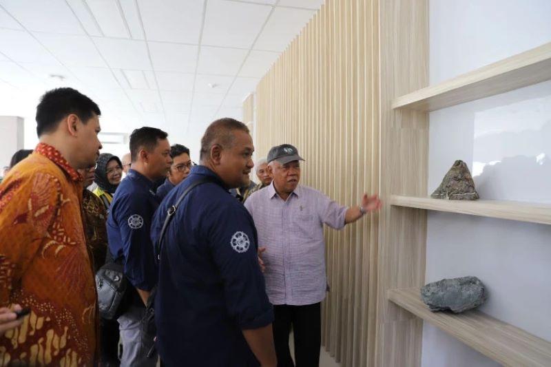  Resmikan Stasiun Lapangan Geologi UGM, Sambil Terisak Menteri Basuki Beri Sambutan 