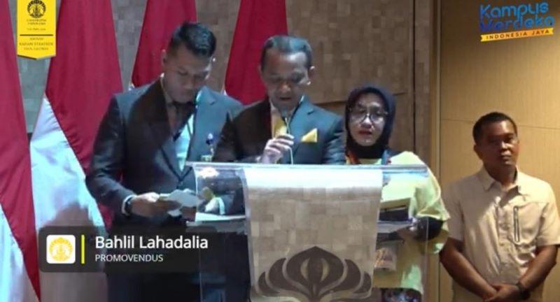  Bahlil Raih Gelar Doktor Kajian Stratejik Global UI dengan Cumlaude