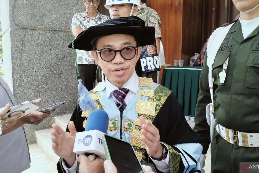  Unand Jadi Salah Satu Universitas Penghasil Guru Besar Tercepat di RI