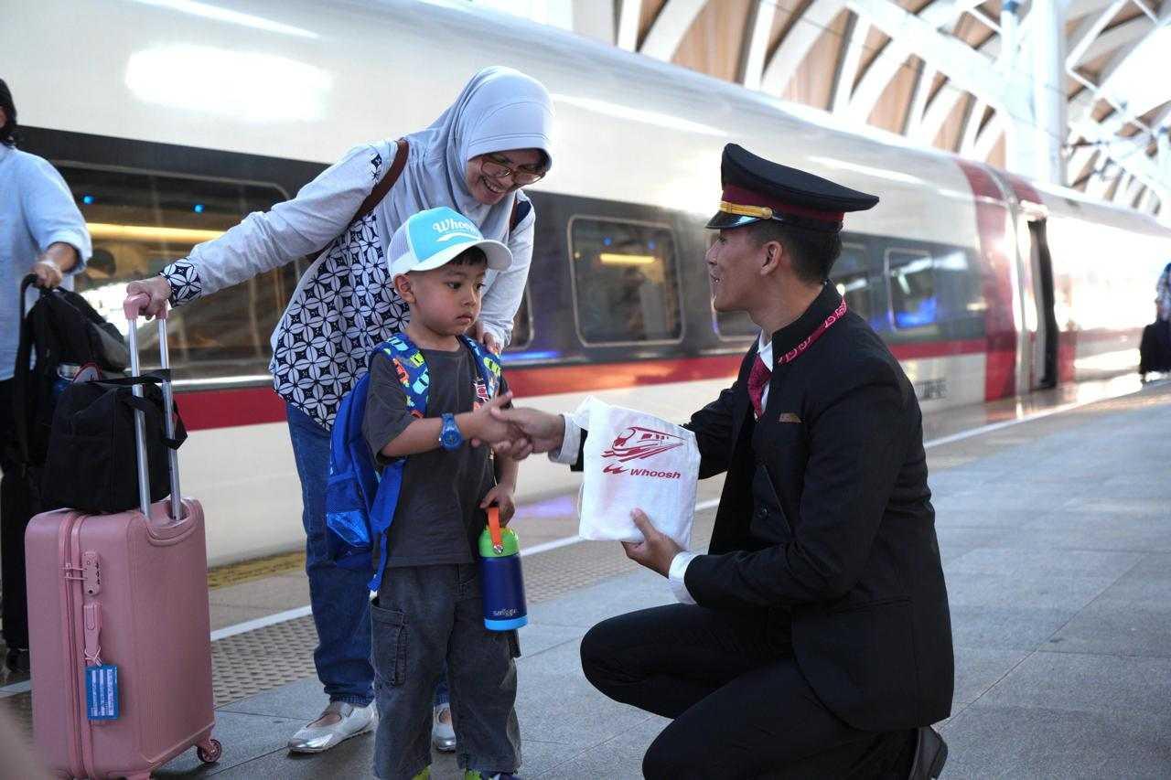  Wisatawan Malaysia Dominasi Penumpang Internasional Whoosh, Capai Ratusan Orang per Hari