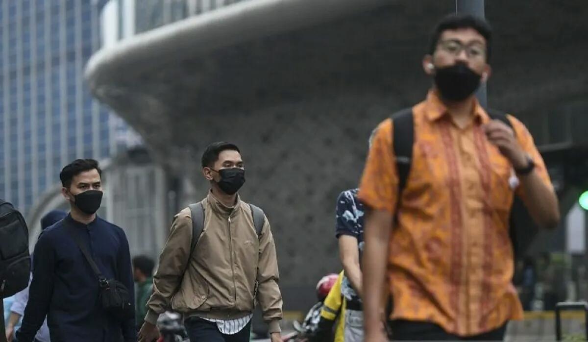 Libur Tahun Baru, Dinkes DKI Ingatkan Warga Pakai Masker saat Kurang Sehat