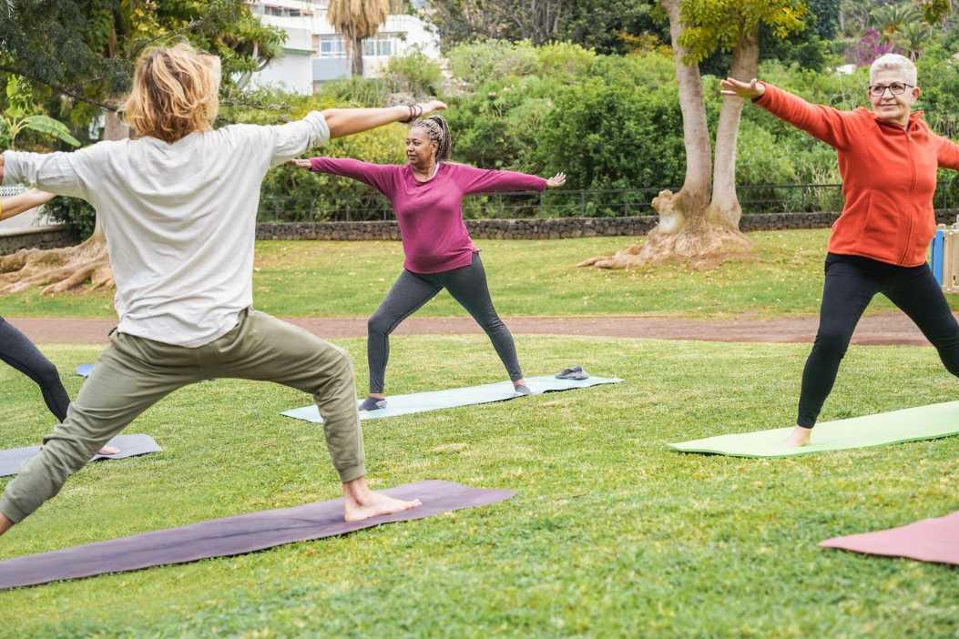 Tetap Bugar di Usia 60 Tahun ke Atas, Ini Saran Penting dari Terapis Fisik