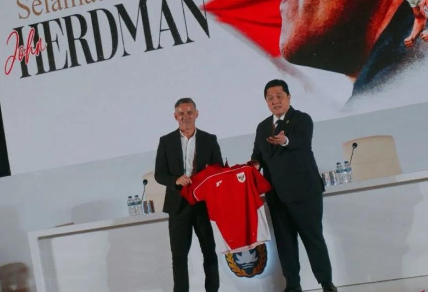 PSSI Perkenalkan John Herdman, Erick Thohir: Saatnya Sepak Bola Indonesia Naik Level