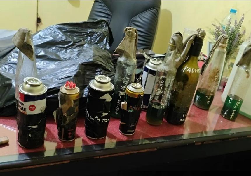 Densus 88 Temukan Enam Molotov dalam Kasus Aksi Kekerasan Siswa SMP di Kalbar