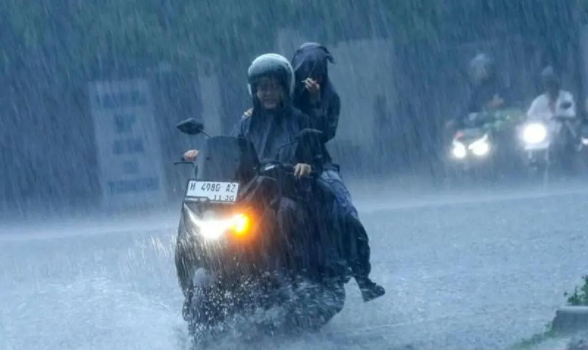 BMKG: Hujan Diprediksi Guyur Jakarta pada Rabu Sore