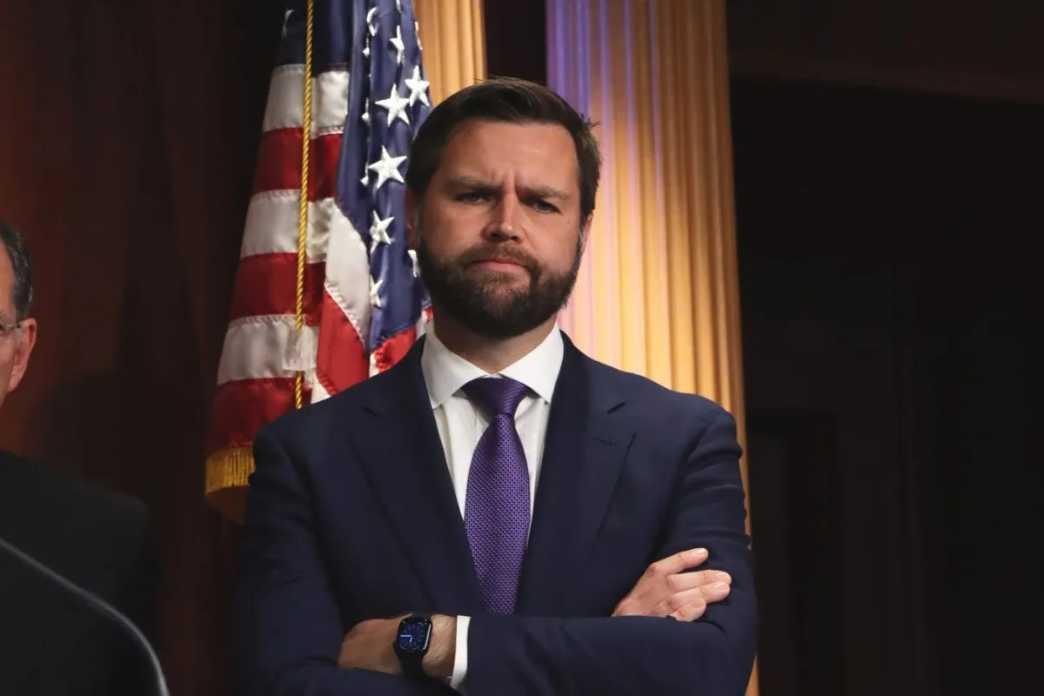 JD Vance Terbang ke Swiss, AS Siapkan Pembicaraan dengan Iran