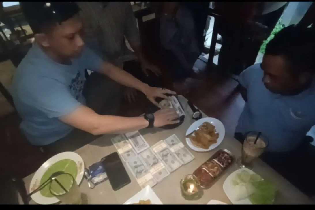 Bareskrim Bongkar Jaringan Dolar Palsu di Banten, Lima Pelaku Ditangkap