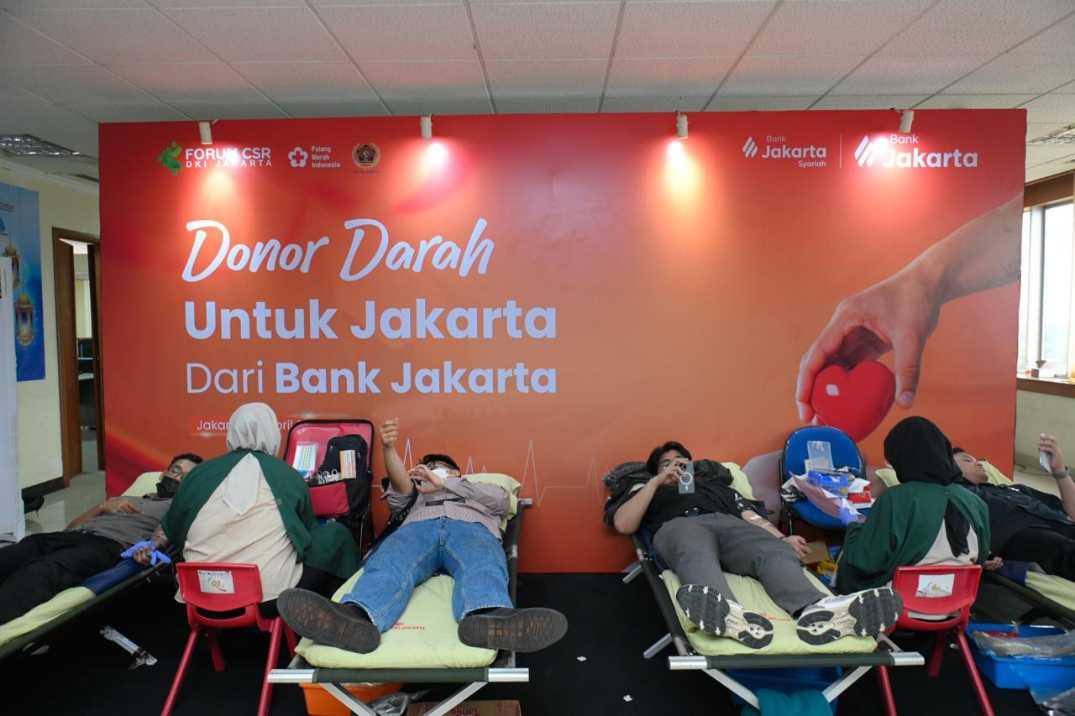 HUT ke-65 Bank Jakarta: Kolaborasi Donor Darah Bersama PWI Jaya dan PMI DKI Jakarta