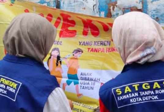 Perda KTR, Anggota DPRD Kota Depok Merokok di Area KTR Harus Dikenakan Sanksi