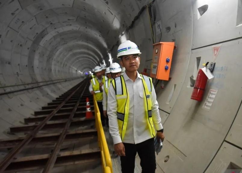Gibran Dorong Warga Beralih ke Transportasi Publik yang Modern dan Terintegrasi