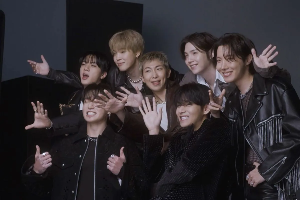BTS Masuk Tiga Nominasi di American Music Awards 2026