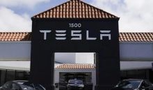 Tesla Recall 14.575 Unit Model Y Gara-Gara Label Berat Kendaraan Hilang