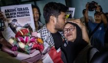  9 WNI Korban Penahanan Israel Akhirnya Tiba di Indonesia, Disambut Menlu di Bandara Soetta