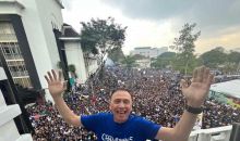  Jutaan Bobotoh Birukan Bandung, Iwan Bule: Persib Kini Layak Bicara di Asia