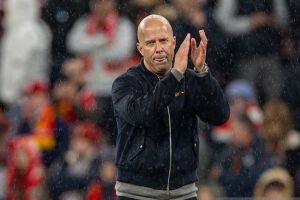 Arne Slot Sebut Cedera Jadi Penyebab Liverpool Gagal Total Musim Ini