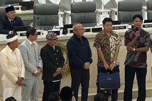 Persib Juara Tiga Kali Beruntun, Dedi Mulyadi Beri Bonus Rp1 Miliar dari Hasil Jual Sapi
