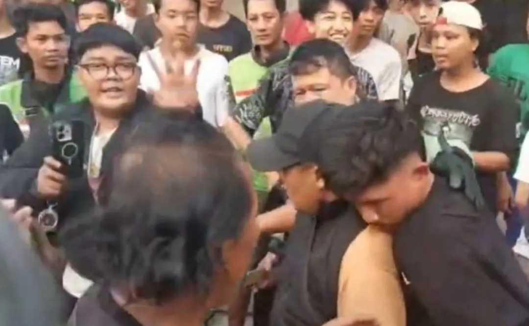 Beli Motor dengan Uang Palsu Rp12 Juta, Pemuda Diamankan Warga di Duren Sawit