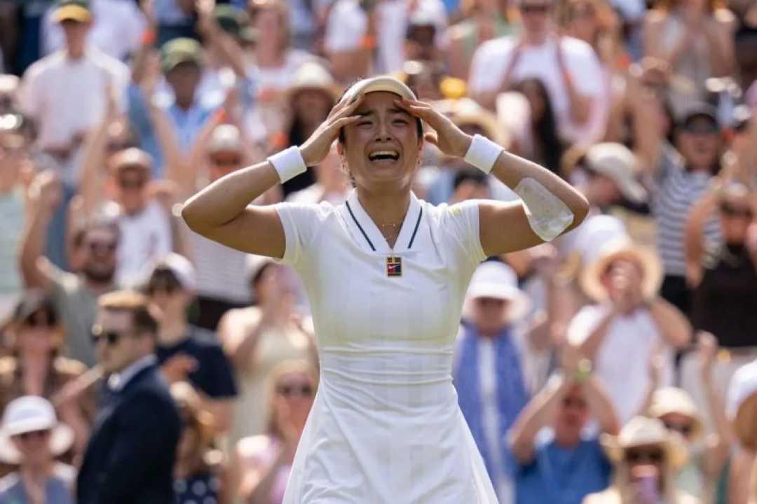 Eala Ukir Sejarah di Wimbledon! Singkirkan Juara Bertahan Iga Swiatek, Filipina Bersorak