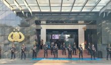 Puluhan Brimob Bersenjata Siaga di Polda Metro Jaya, Ada Apa Jelang Konferensi Pers Kasus Korupsi?