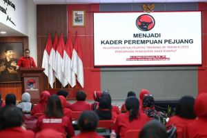 PDIP Perkuat Peran Perempuan, Hasto Dorong Kader Jadi Pelopor Perubahan