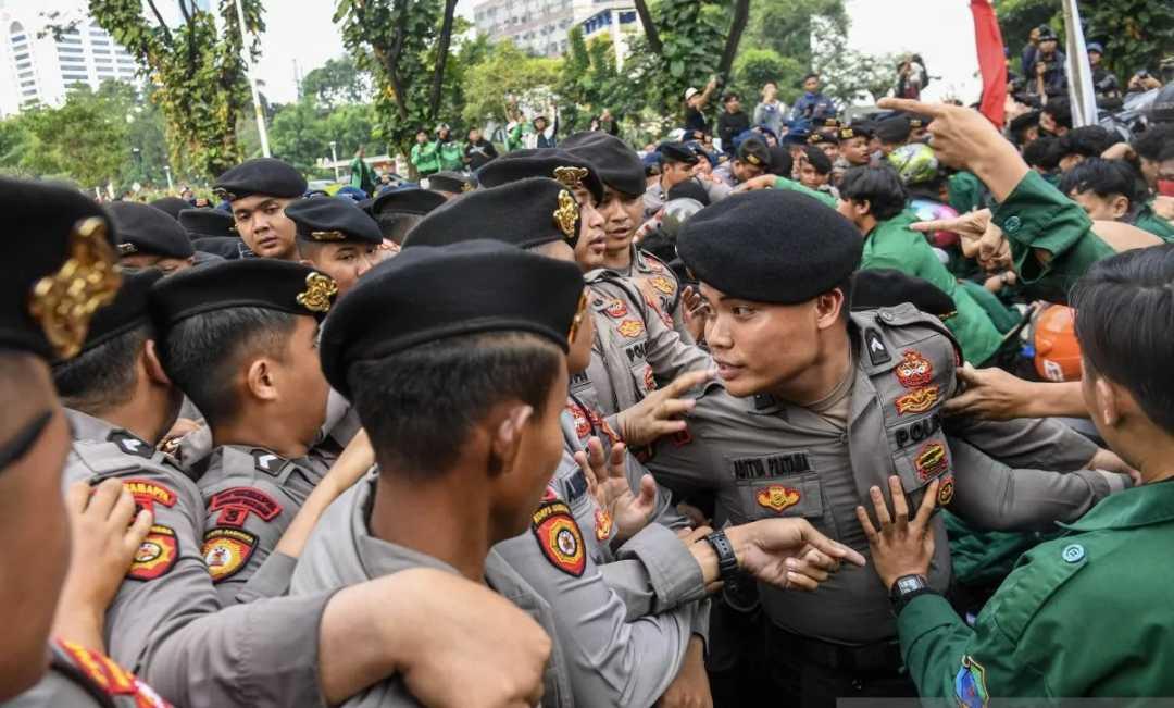 Polisi Siapkan 418 Personel untuk Pengamanan Unjuk Rasa di Kawasan Gambir dan OJK
