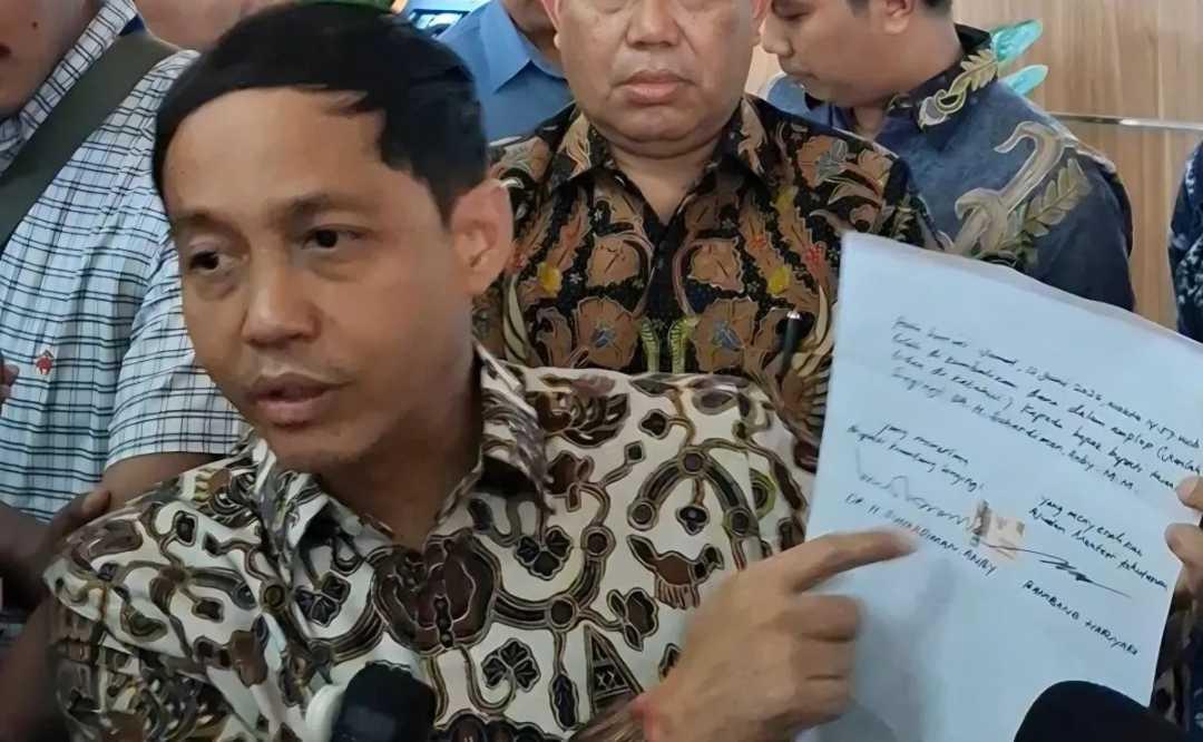 KPK Tolak Laporan Raja Juli soal Amplop dari Bupati Kuansing, Ini Alasannya