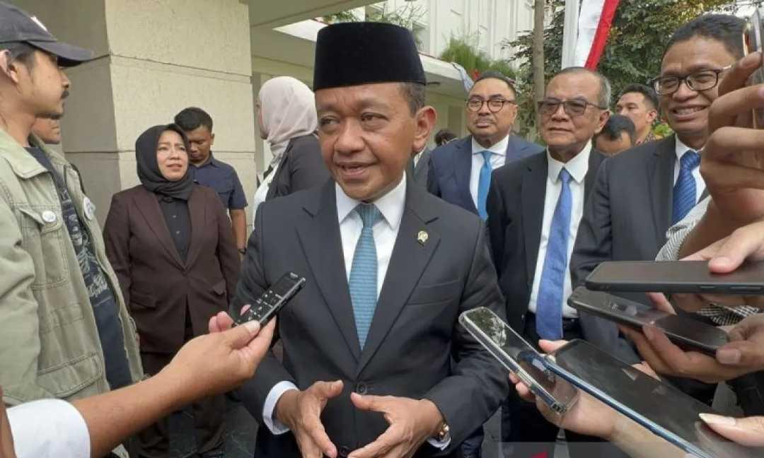 Bahlil Siapkan Kontrak Jangka Panjang Impor Minyak Rusia, Fokus Jaga Stok Energi Nasional