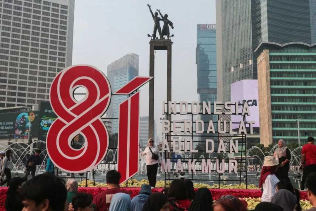 HUT ke-81 RI di Monas, Warga Jakarta Kirim Doa untuk Korban Gempa NTT