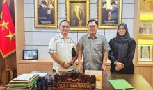 Haji Ninong Terharu, Terawan Turun Langsung Ambil Darah untuk Imunoterapi