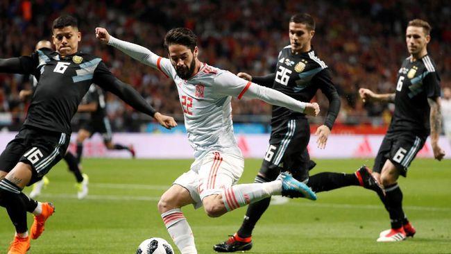  Pemain Nasional Spanyol Trigol Isco Permalukan Argentina 6-1