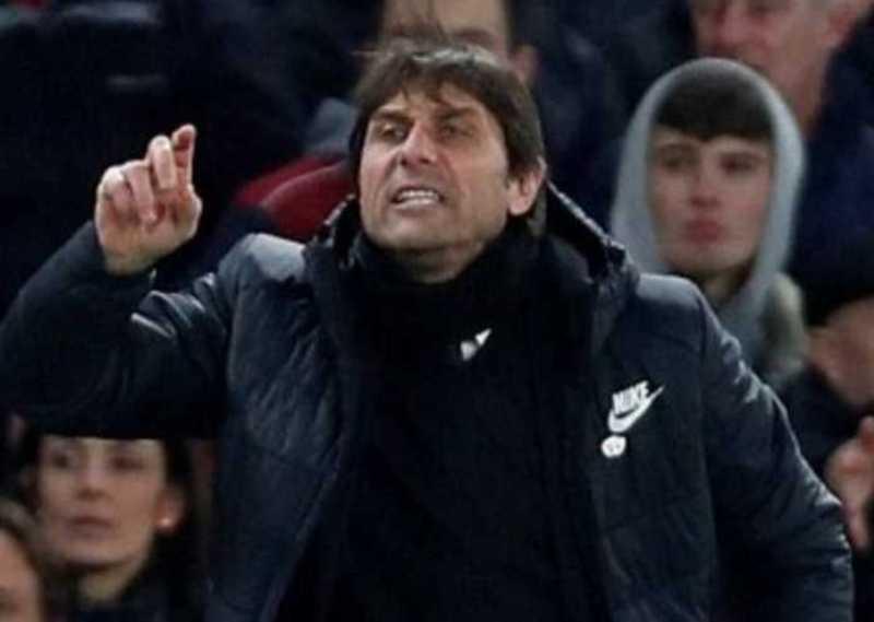  Tolak Klaim Tinggalkan Chelsea, Conte: Itu Tidak Benar