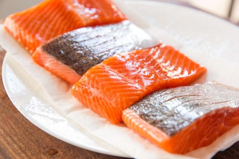  Jantung Sehat dengan Mengonsumsi Ikan Salmon 