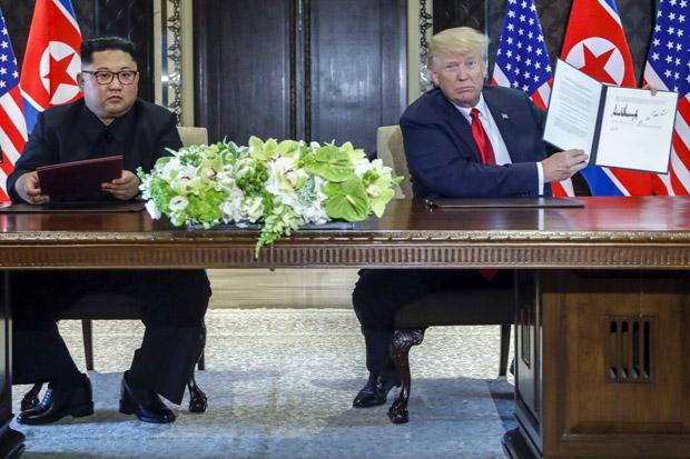  Sah! Capai Sepakat, Trump-Kim Tandatangani Denukrilisasi