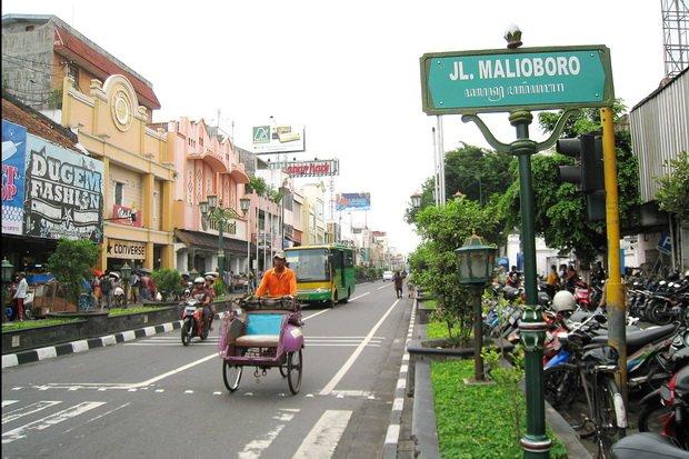  Warga Yogyakarta Kedinginan, BMKG Sebut Suhu Udara Capai 18 Derajat