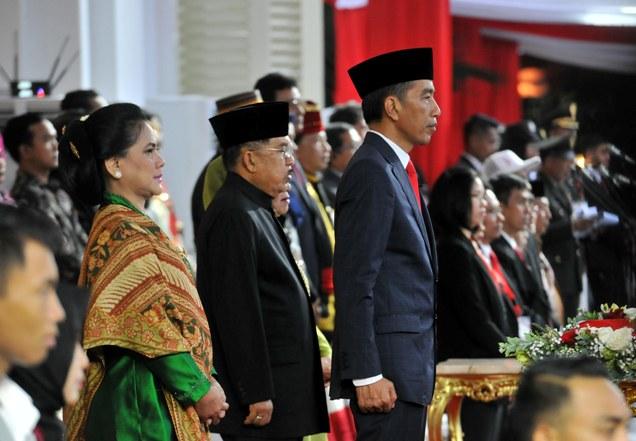  Presiden Jokowi Jadi Irup Penurunan Bendera
