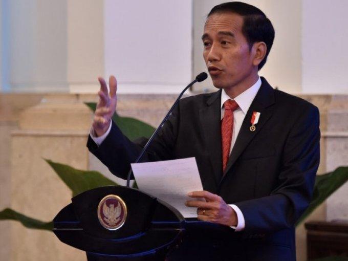  Dunia Alami Perang Dagang, Presiden  Ingatkan Pengusaha Manfaatkan Peluang