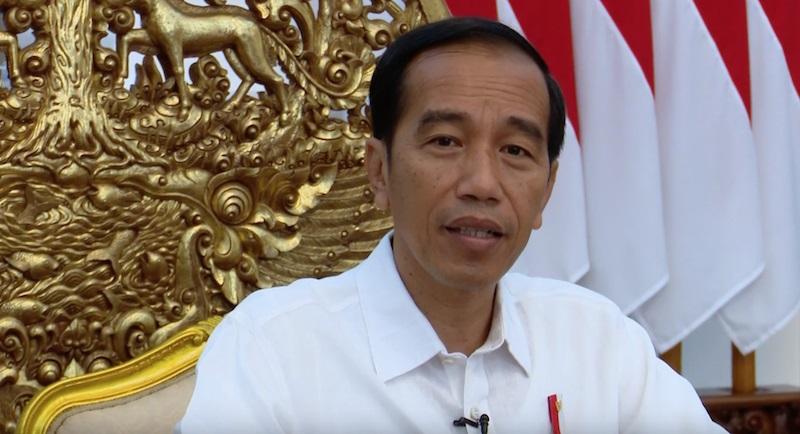  Pikirkan Rakyat Kecil, Presiden Jokowi Batalkan Kenaikan Premium